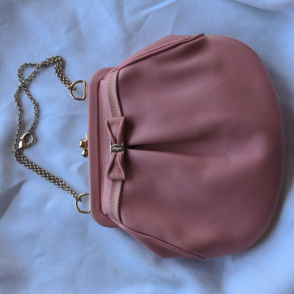 Ferragamo pink coin purse authentic with ID #